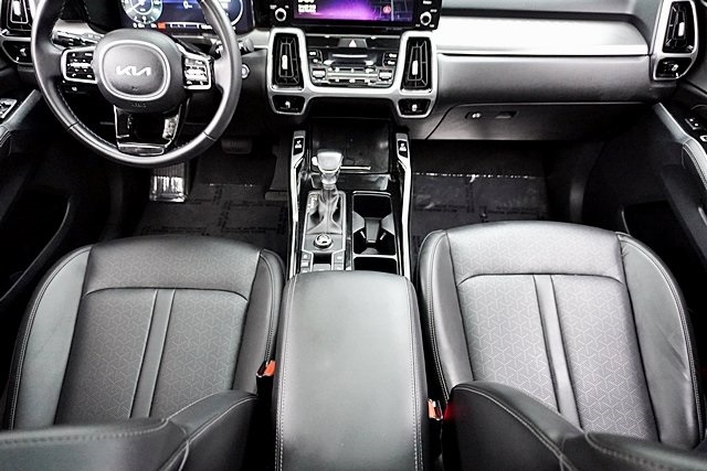 2023 Kia Sorento SX photo 22