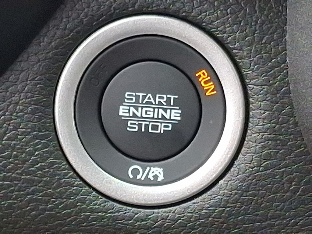 2025 Ram 1500 Tradesman photo 13