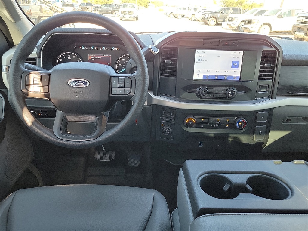 2021 Ford F-150 XL photo 17