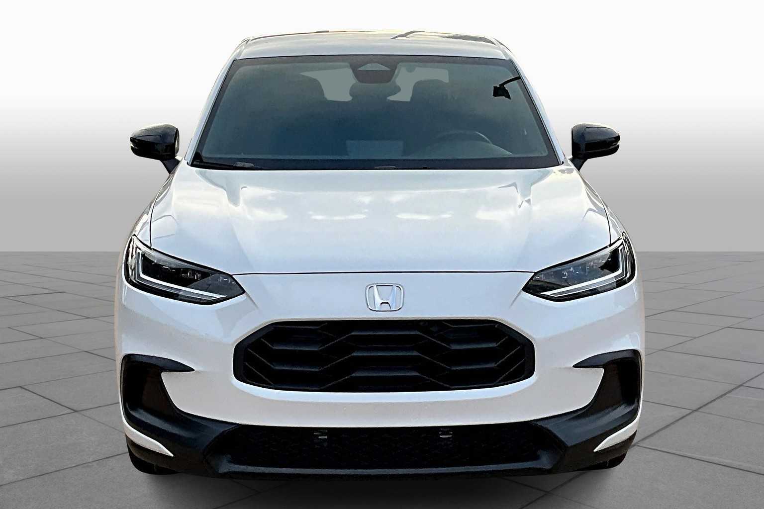 2025 Honda HR-V Sport photo 3