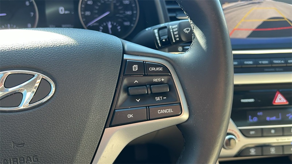 2017 Hyundai Elantra Value Edition photo 13