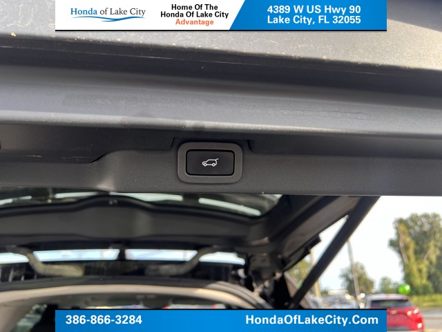 2018 Land Rover Discovery SE photo 9