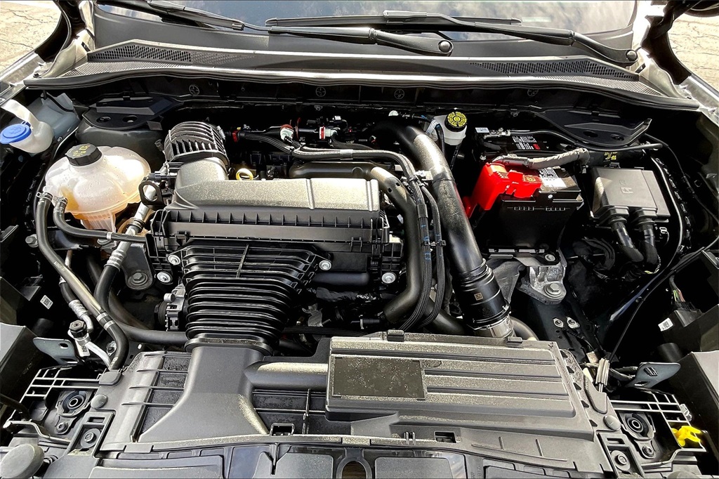 2024 Ford Escape Platinum photo 2