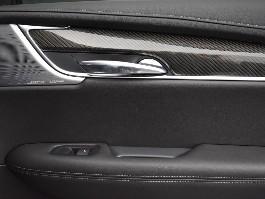 2022 Cadillac XT6 Sport photo 29