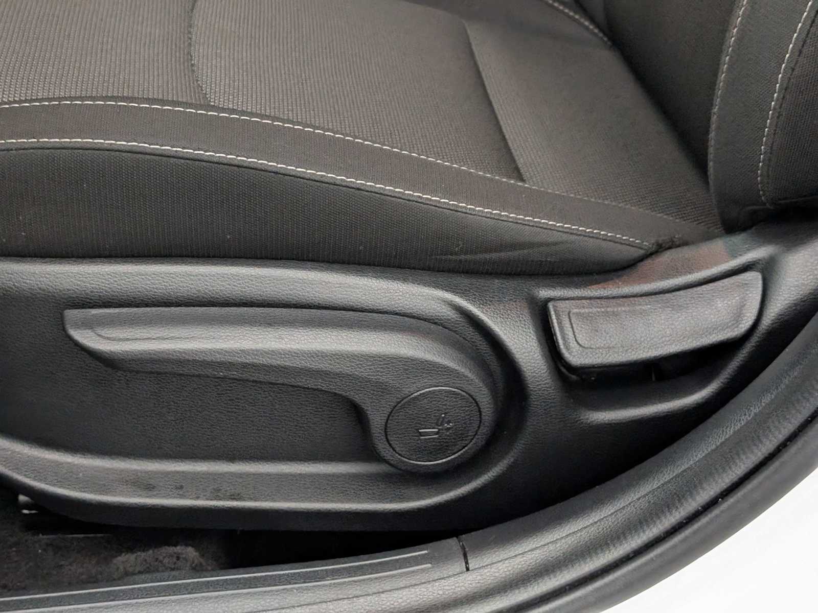 2024 Kia Forte LXS photo 16