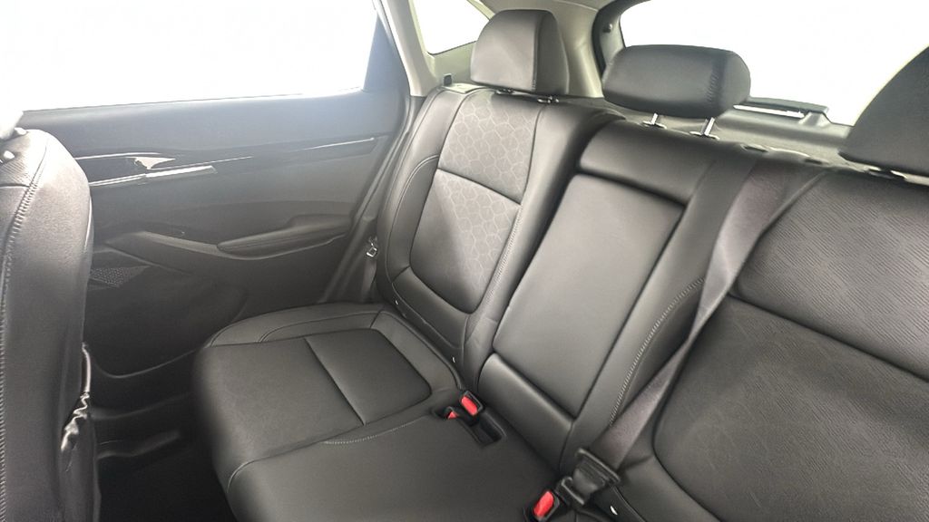 2026 Kia Seltos SX photo 14