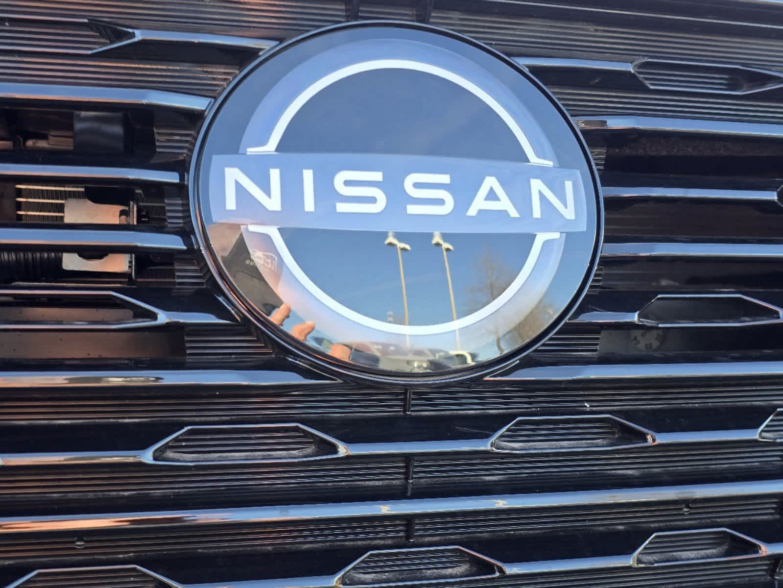 2025 Nissan Sentra SV photo 3