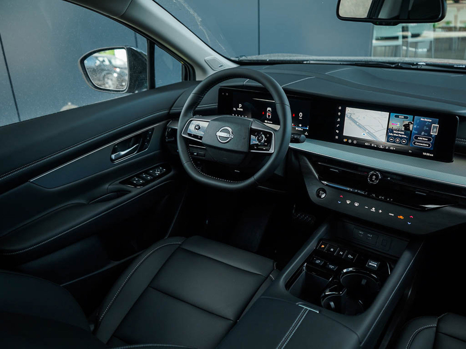 2025 Nissan Murano SL photo 11