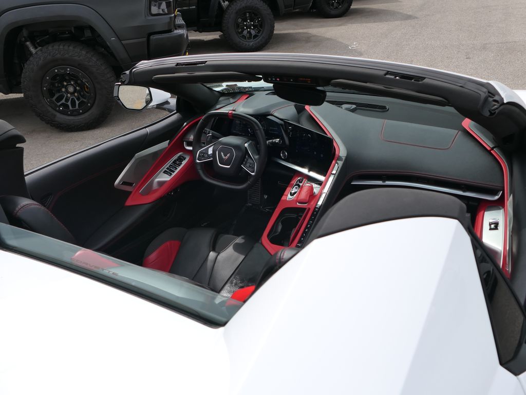 2024 Chevrolet Corvette Stingray 2LT photo 20