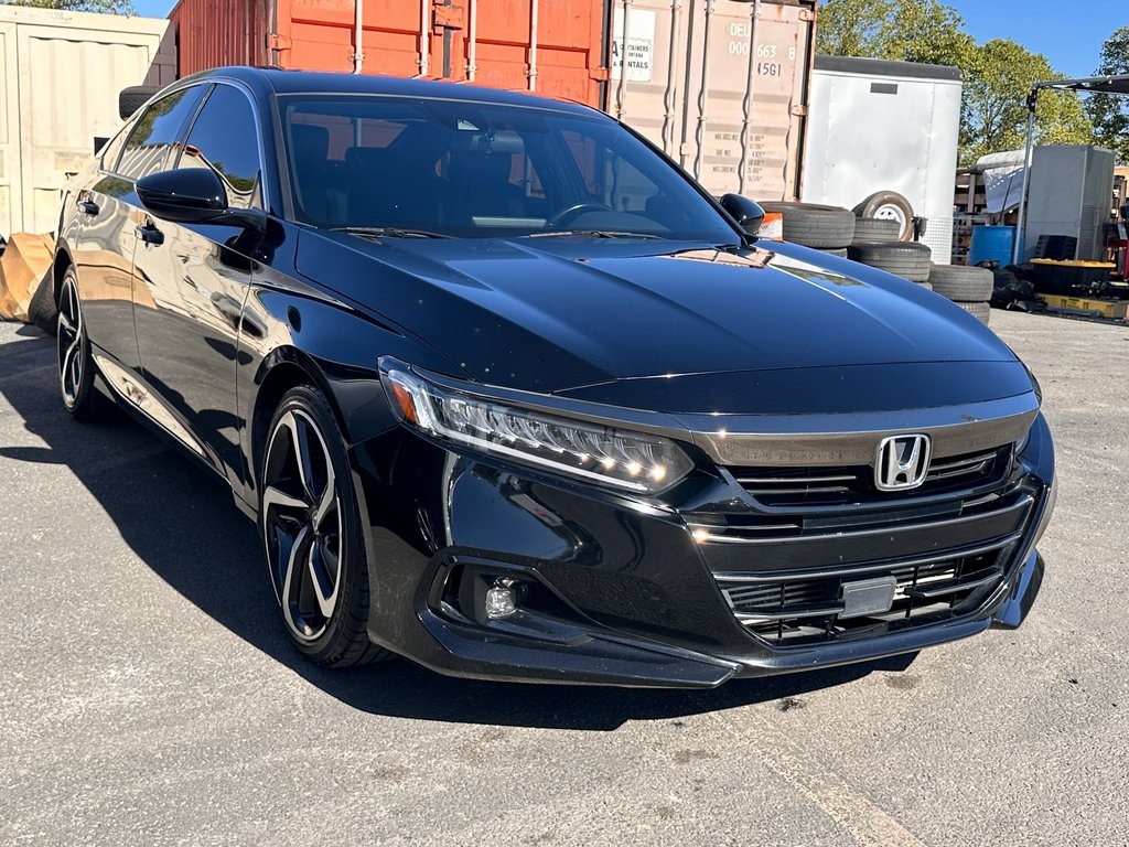 Used 2022 Honda Accord Sport with VIN 1HGCV1F35NA032077 for sale in Northfield, Minnesota