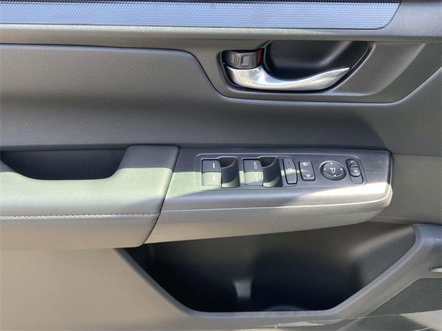 2025 Honda CR-V EX photo 11