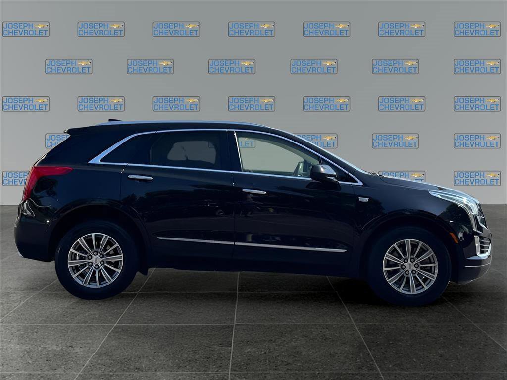 2019 Cadillac XT5 Luxury photo 3
