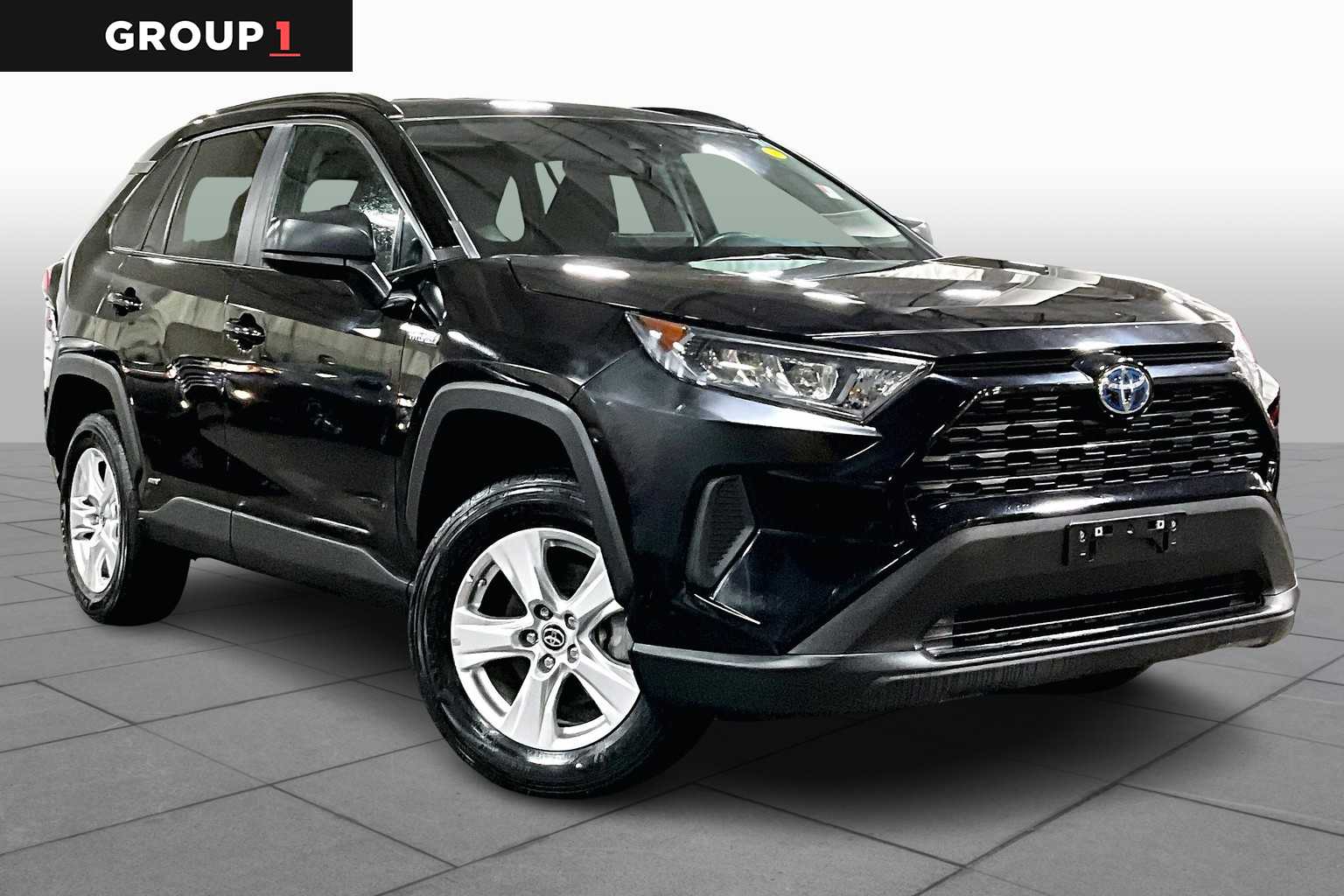 Used 2021 Toyota RAV4 LE with VIN 4T3LWRFVXMU039473 for sale in Northfield, Minnesota