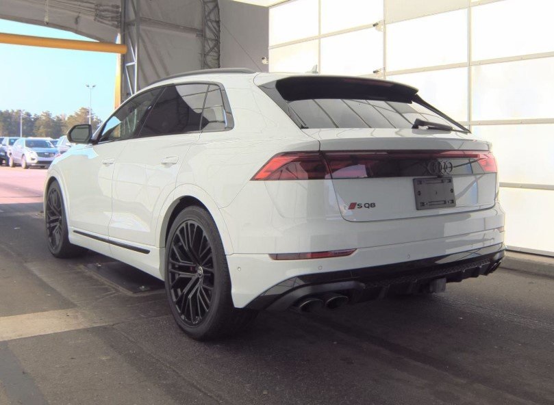 2024 Audi SQ8 Premium Plus photo 7