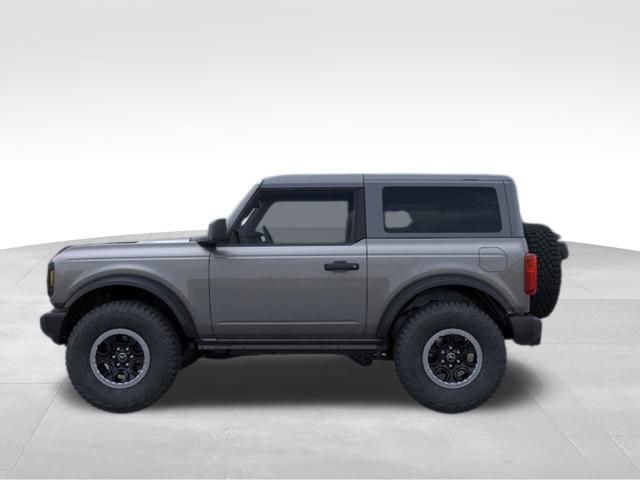 2025 Ford Bronco Base photo 3