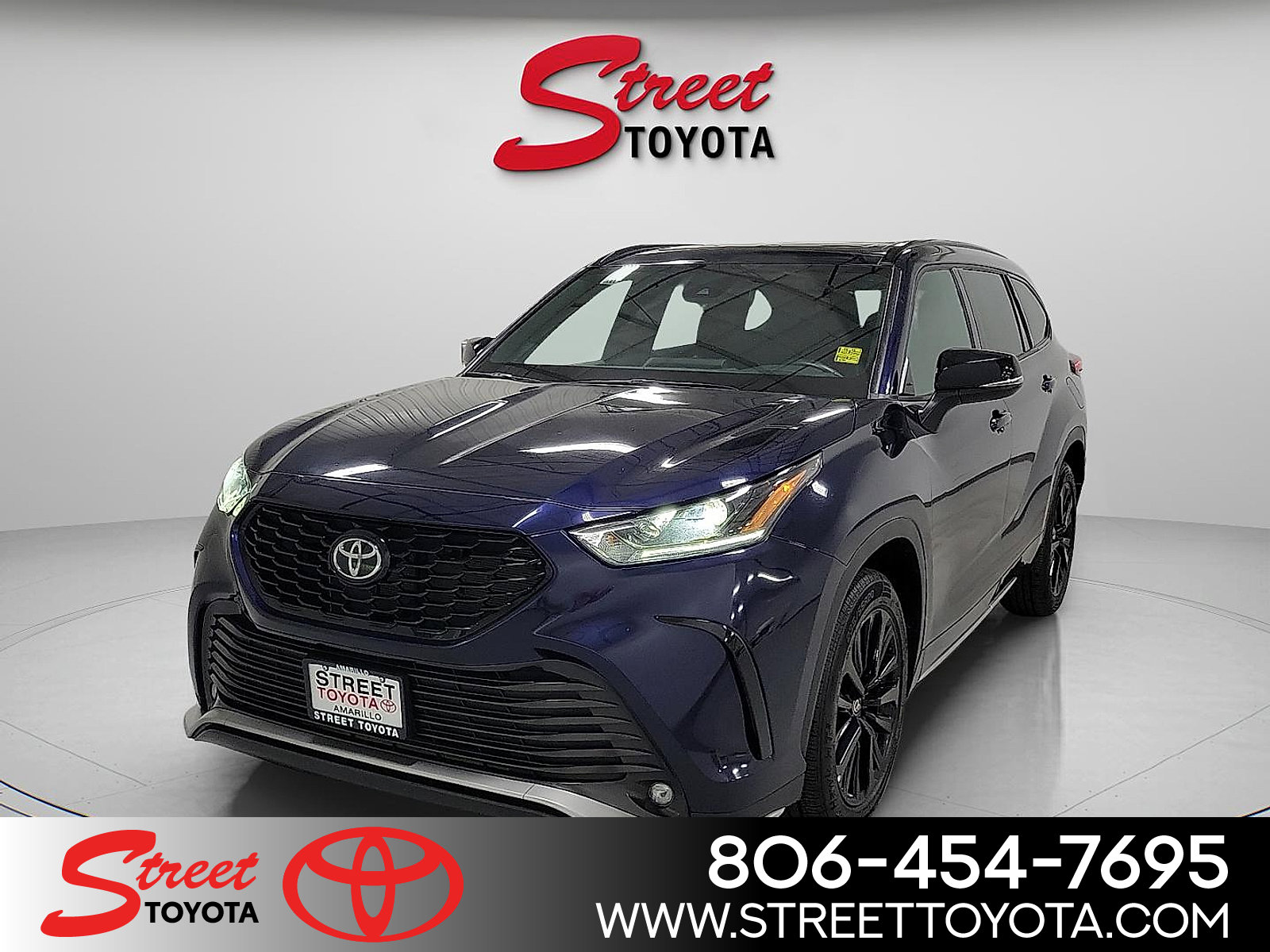 2024 Toyota Highlander XSE's photo