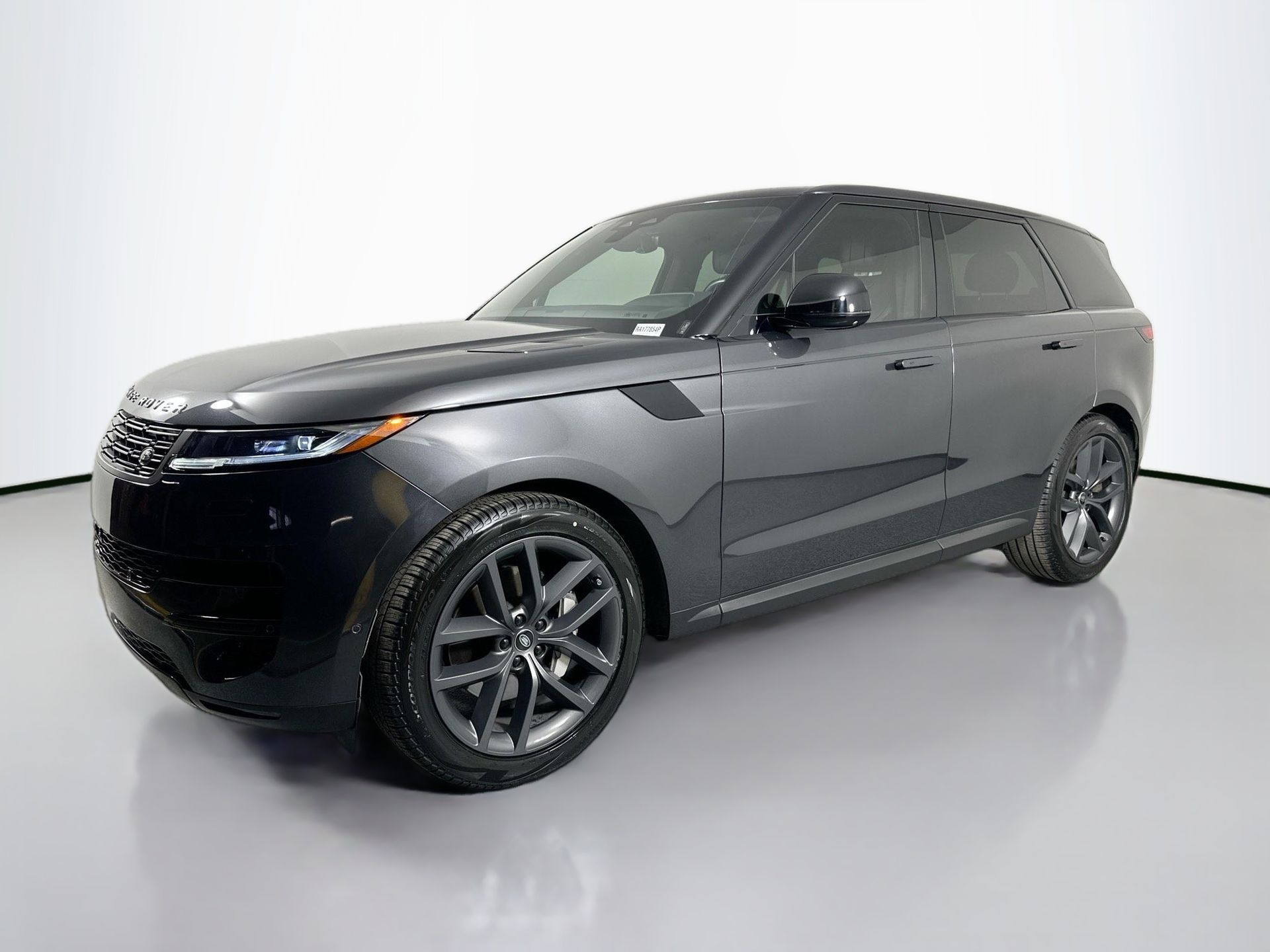 2024 Land Rover Range Rover Sport SE's photo