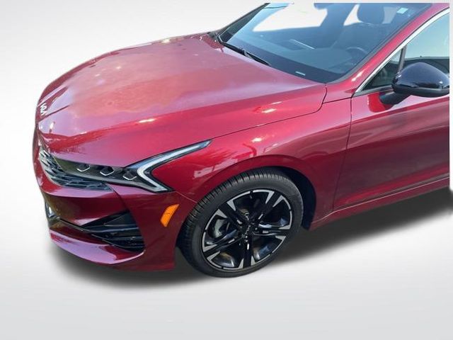2023 Kia K5 GT-Line photo 3