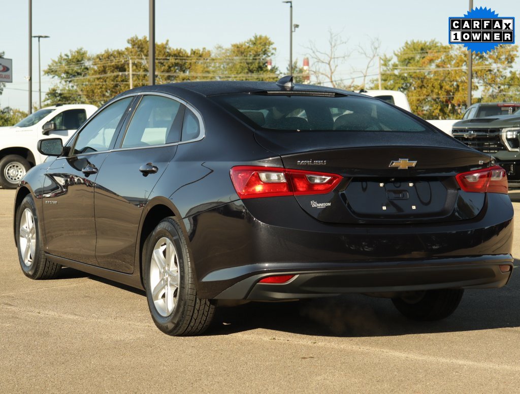 2023 Chevrolet Malibu 1LT photo 3