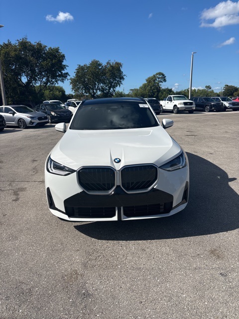 2025 BMW X3 30's photo