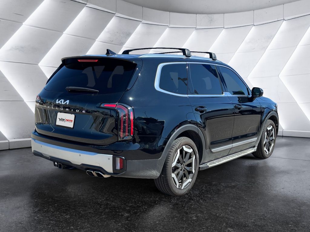 2024 Kia Telluride EX photo 15