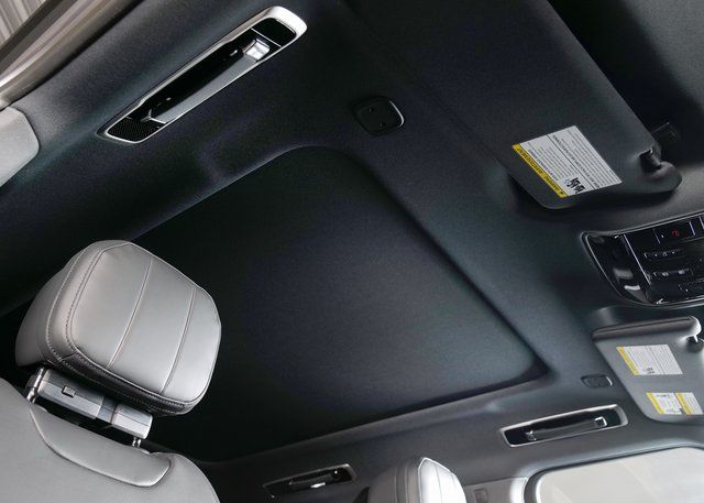 2025 Land Rover Range Rover Sport SE photo 24
