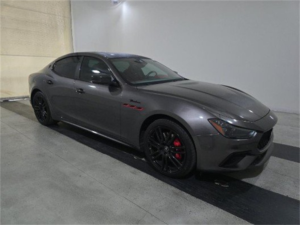 2022 Maserati Ghibli Modena's photo