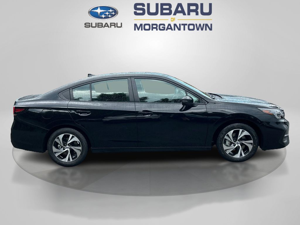 2025 Subaru Legacy Premium photo 4