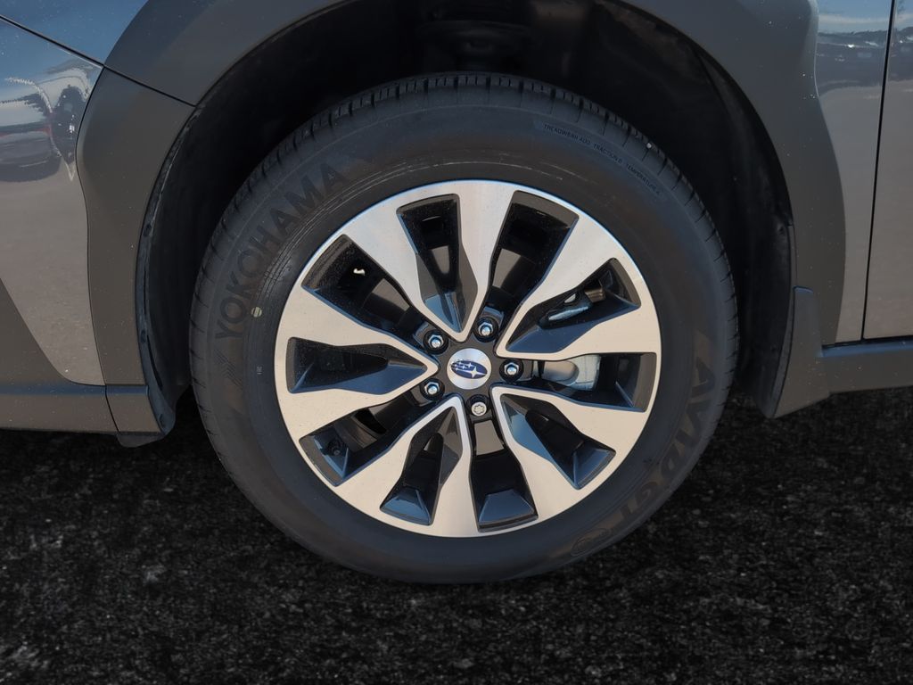 2025 Subaru Outback Limited XT photo 23