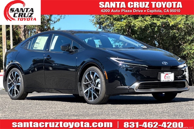 2026 Toyota Prius XSE Premium's photo