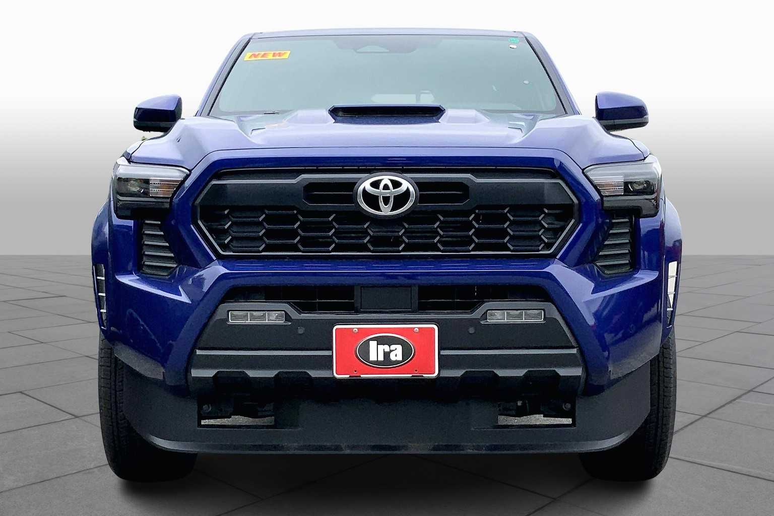 2025 Toyota Tacoma TRD Sport 4x4 Double Cab photo 3