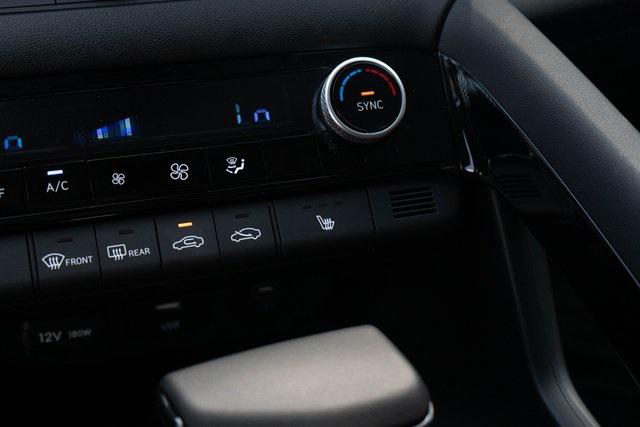 2025 Hyundai Elantra Limited photo 20