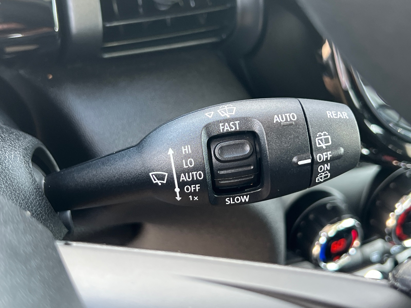 2021 Mini Cooper 2 Door Hardtop Oxford Edition photo 30