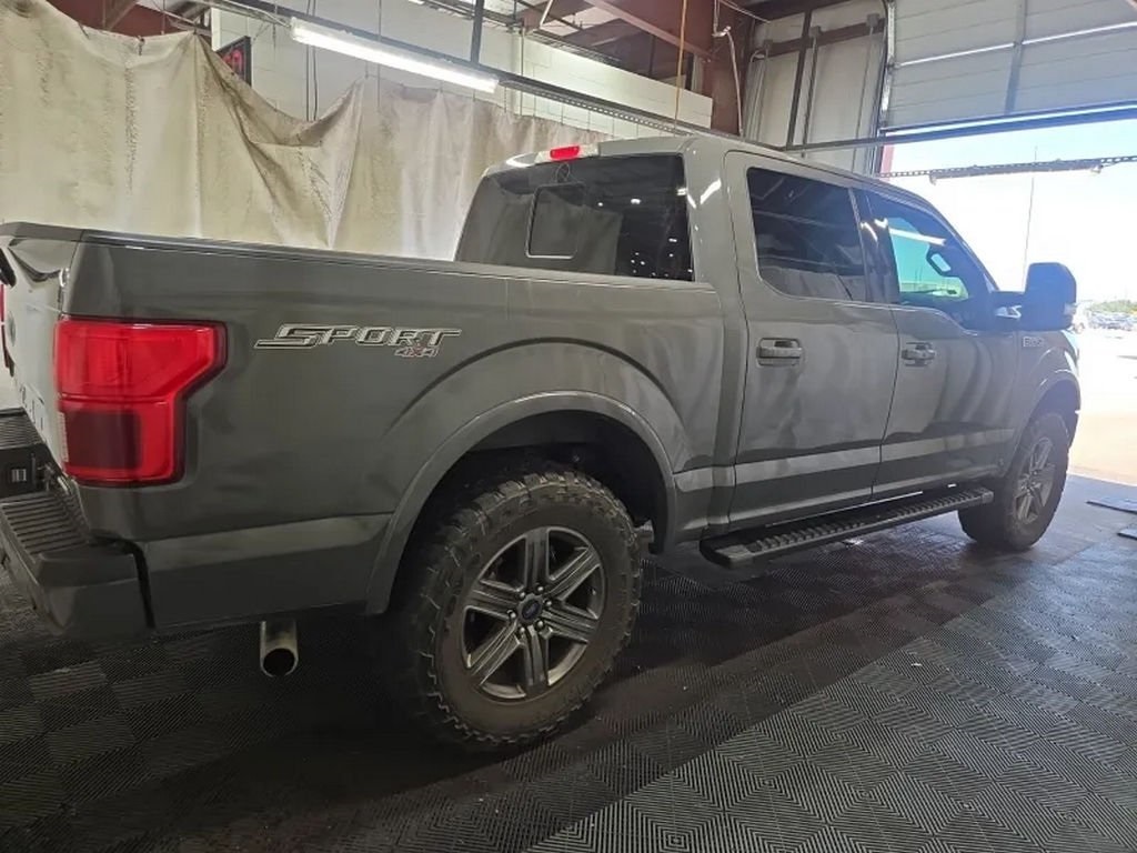 2020 Ford F-150 Lariat photo 3