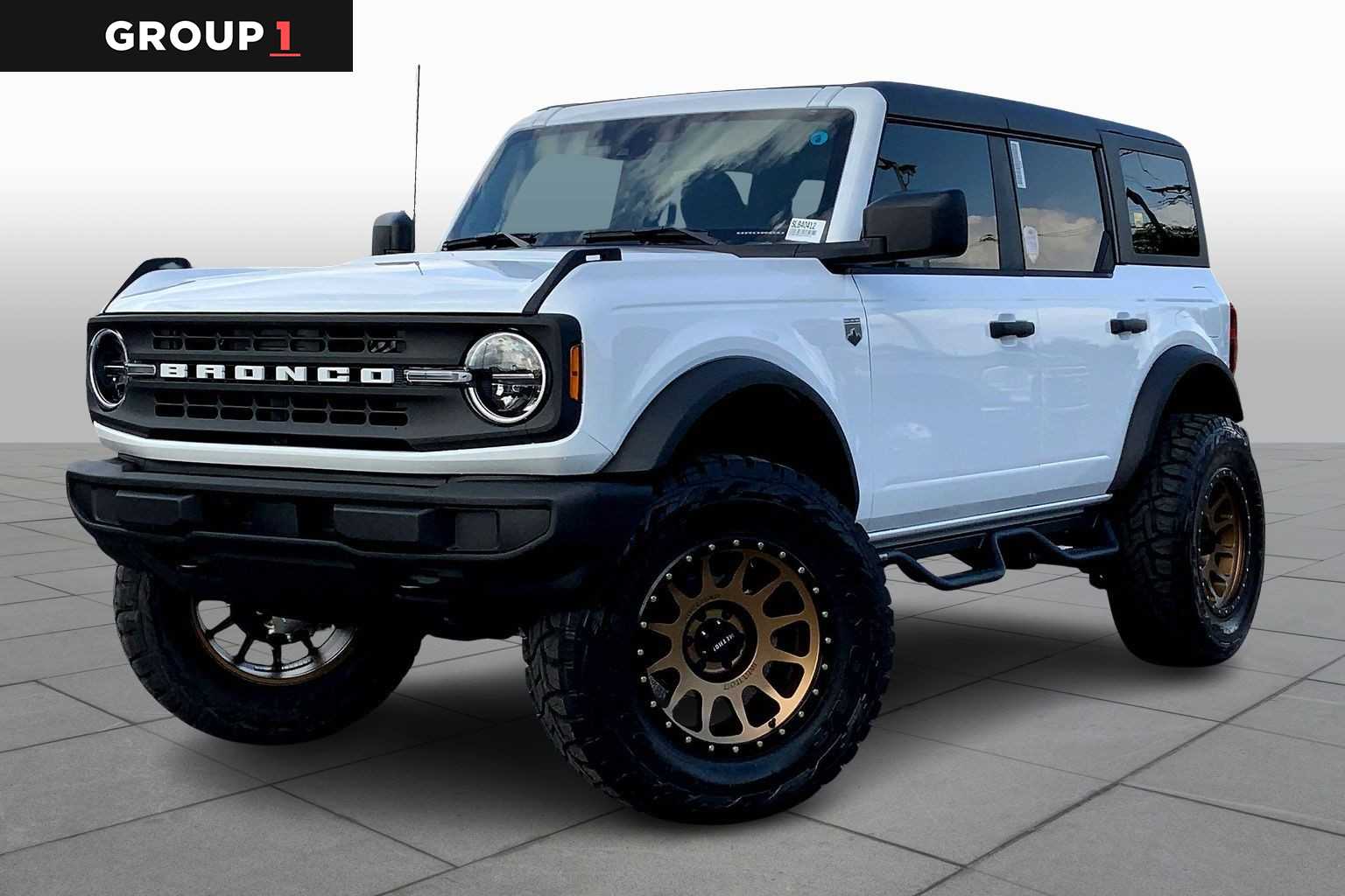 2025 Ford Bronco 4-Door Big Bend's photo