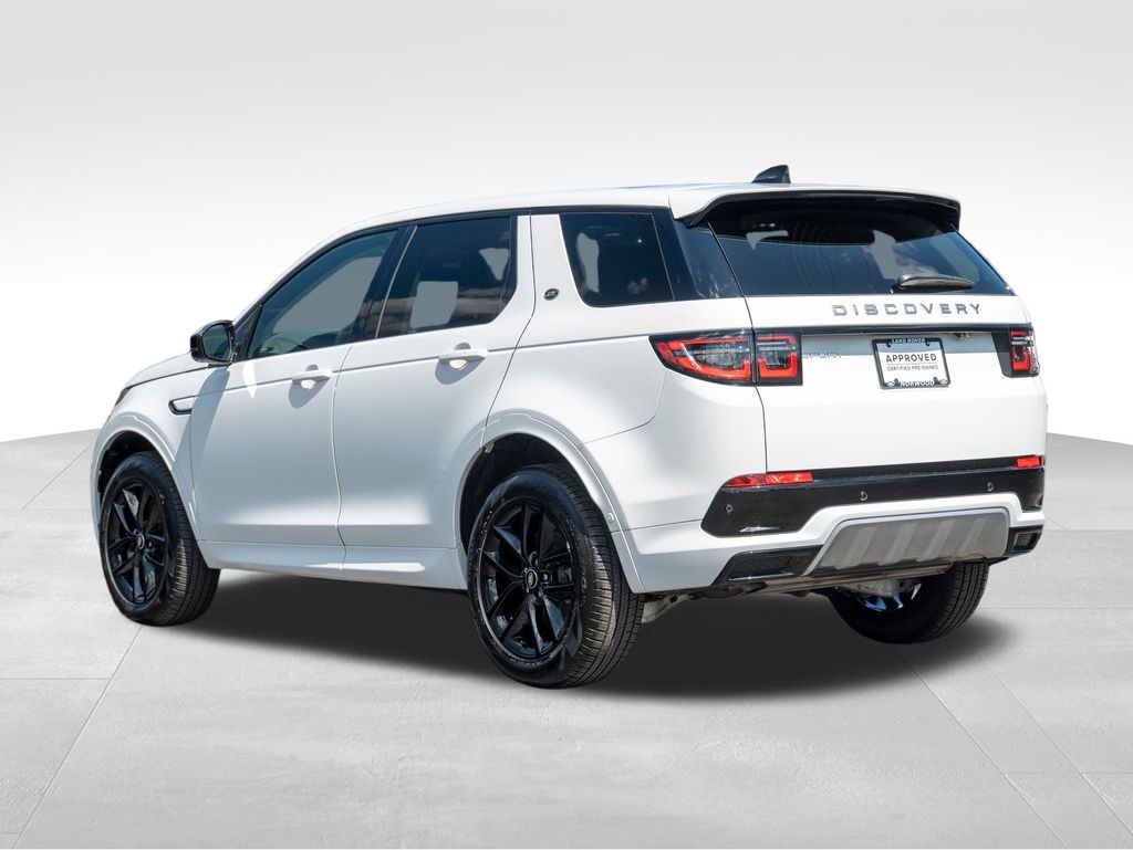 2024 Land Rover Discovery Sport S photo 5