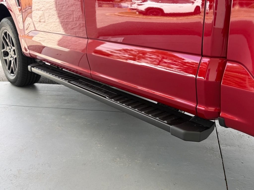 2025 Ford F-150 STX photo 25