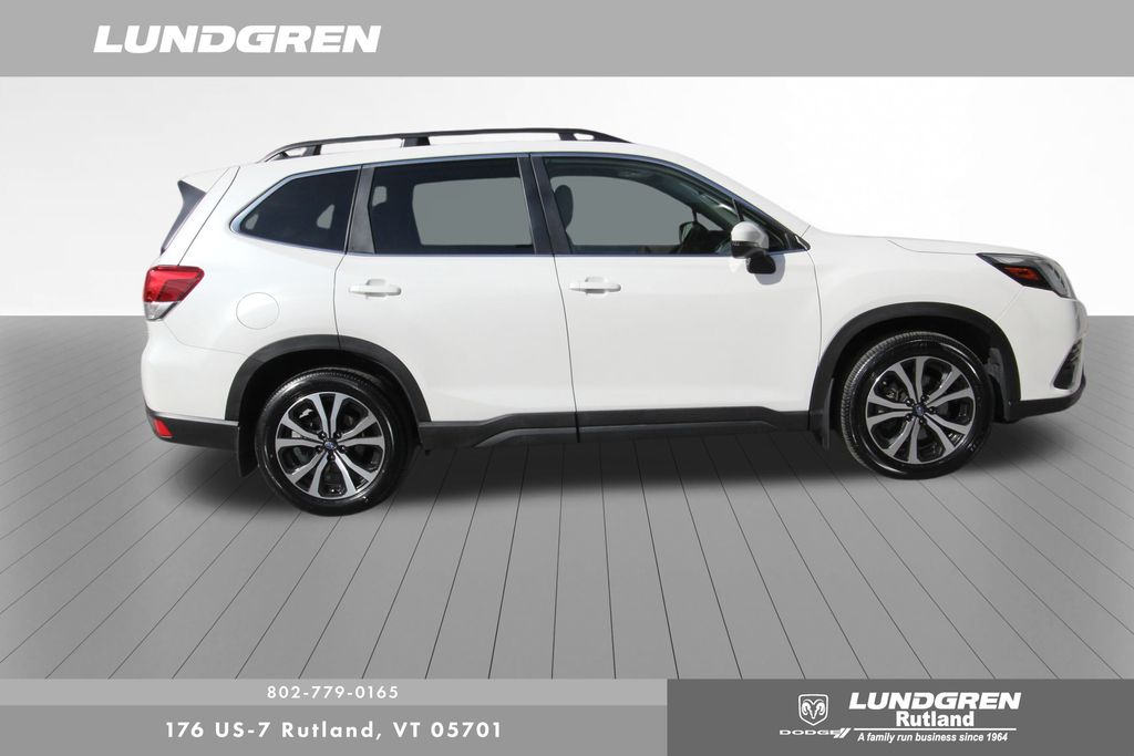 2023 Subaru Forester Limited photo 2