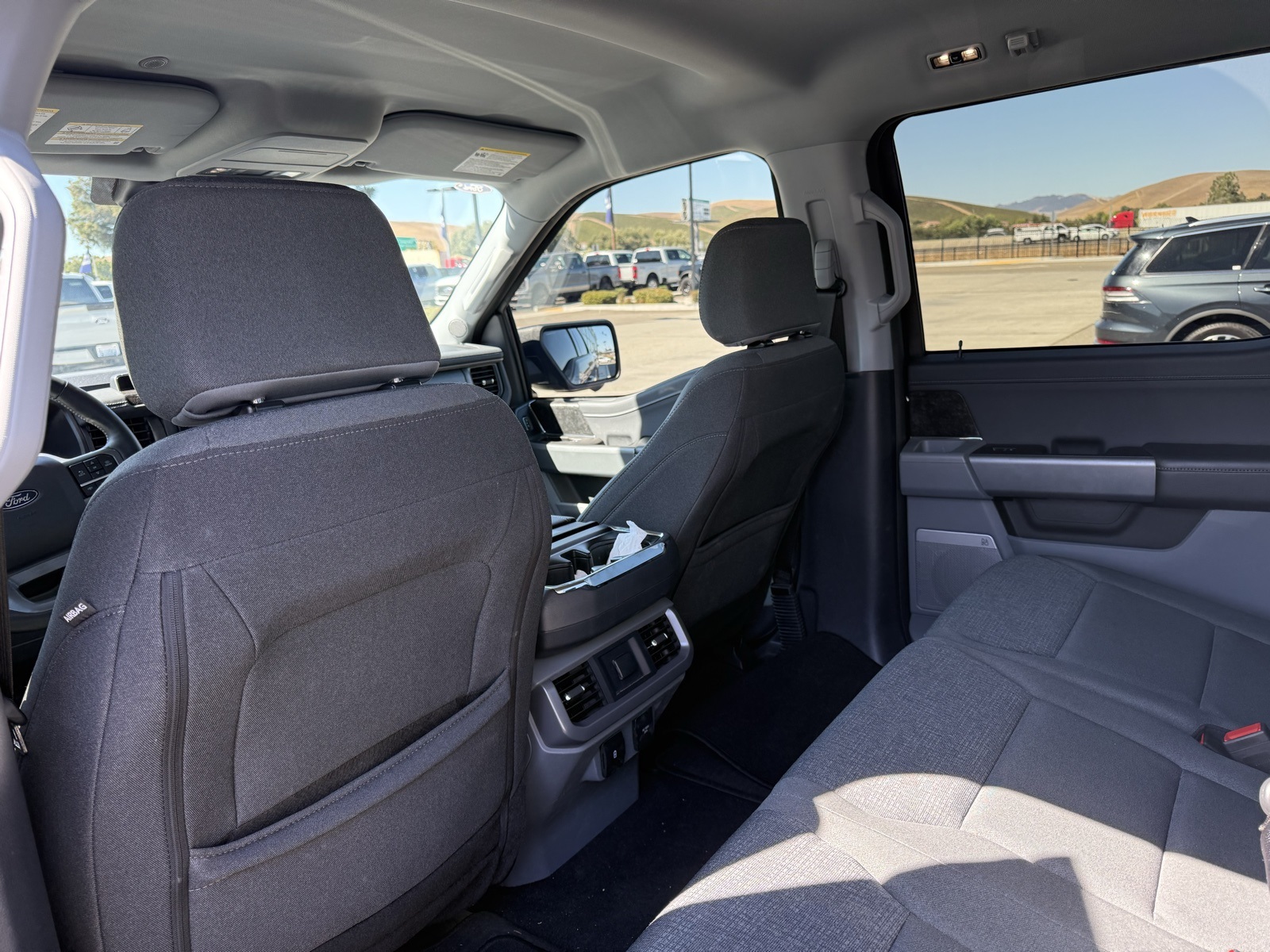 2024 Ford F-150 Lightning photo 6