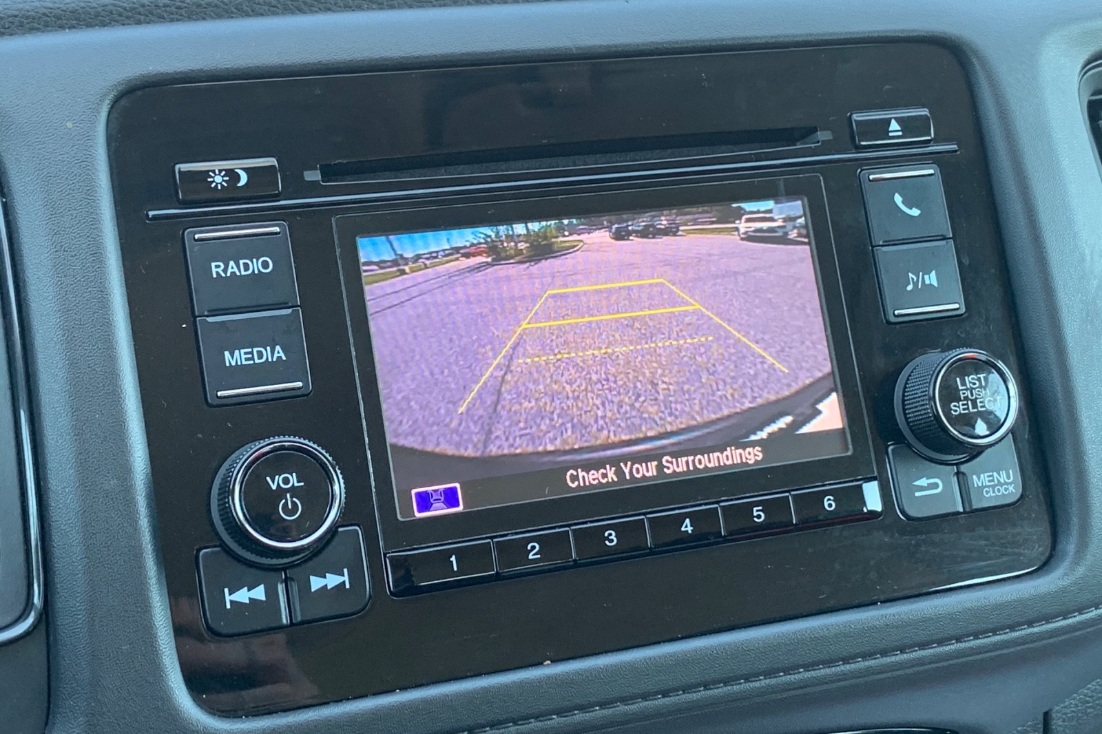 2020 Honda HR-V LX photo 27