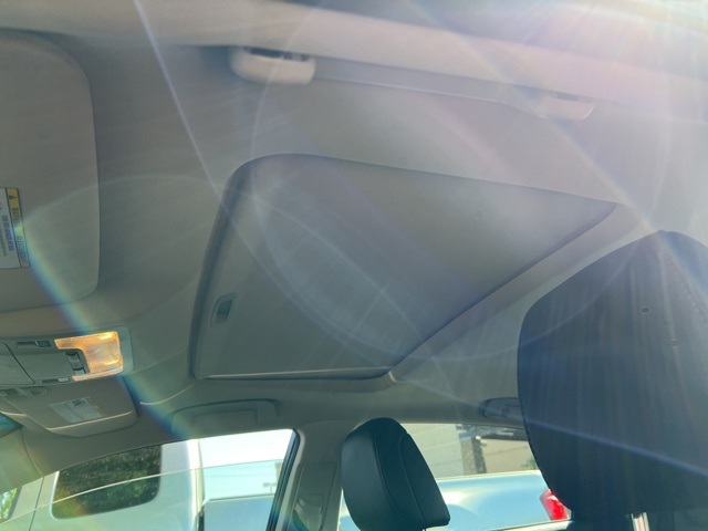 2018 Toyota Avalon XLE Premium photo 2