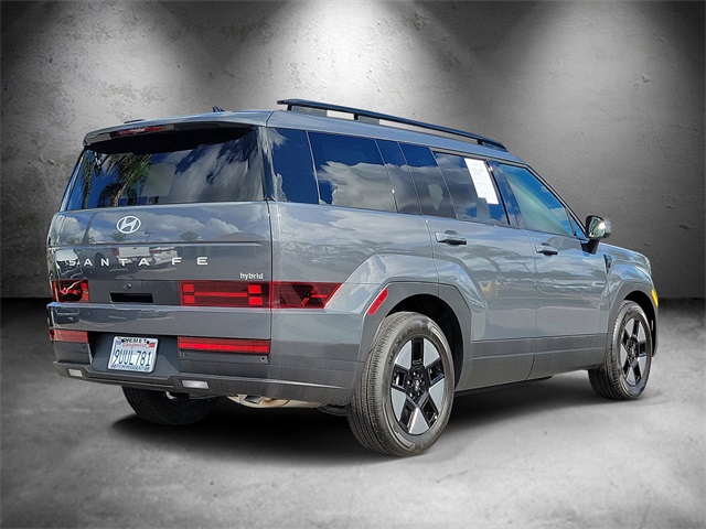 2025 Hyundai Santa Fe SEL photo 4