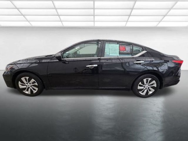 2024 Nissan Altima 2.5 S photo 4