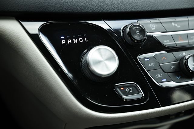 2019 Chrysler Pacifica Touring Plus photo 34