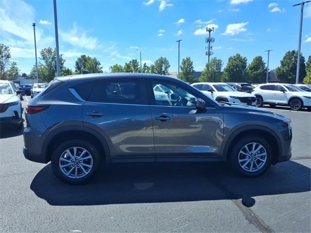 2023 Mazda CX-5 2.5 Select photo 6
