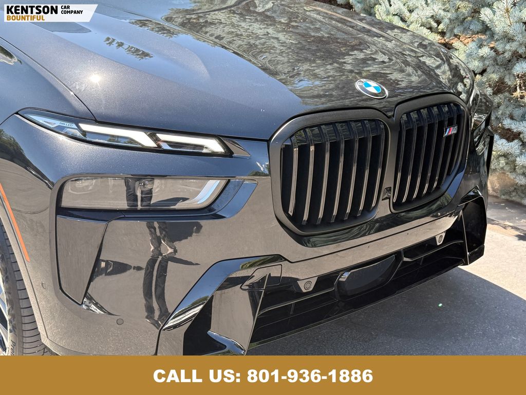 2026 Bmw X7 M60i photo 13