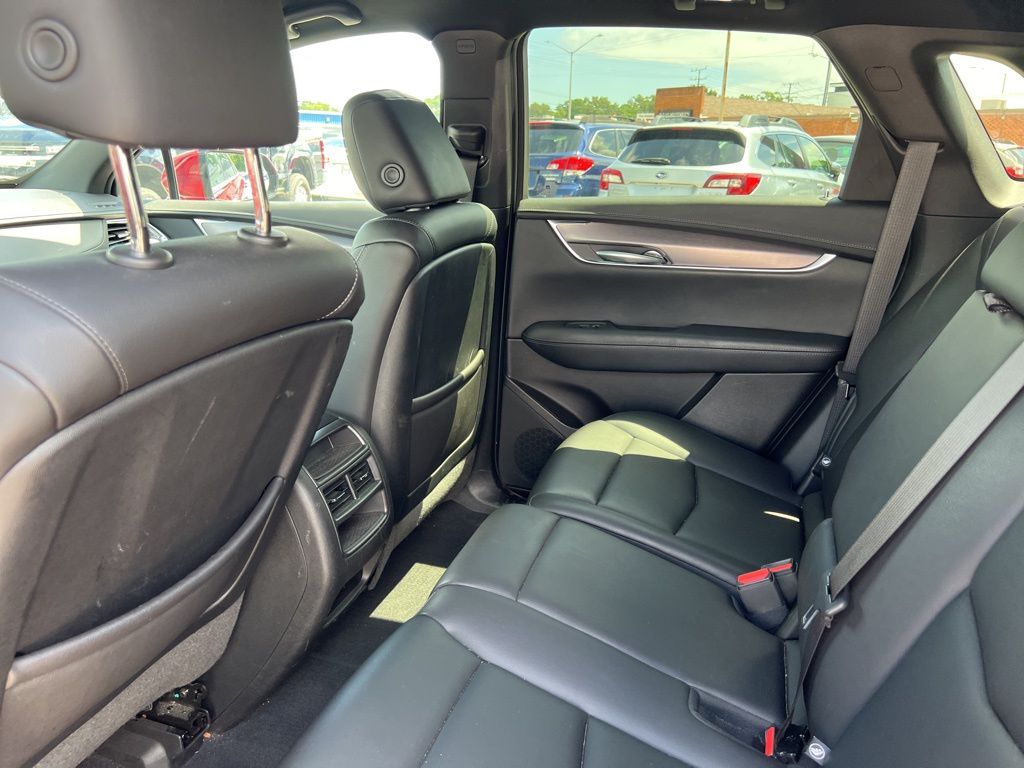 2022 Cadillac XT5 Luxury photo 21