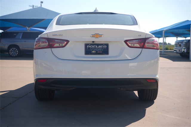 2022 Chevrolet Malibu 1LT photo 4