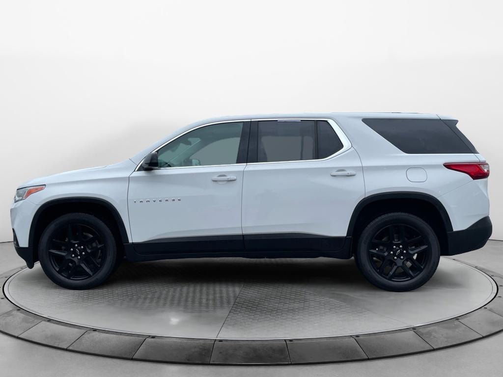 Used 2021 Chevrolet Traverse LS with VIN 1GNERFKW8MJ104906 for sale in Kansas City