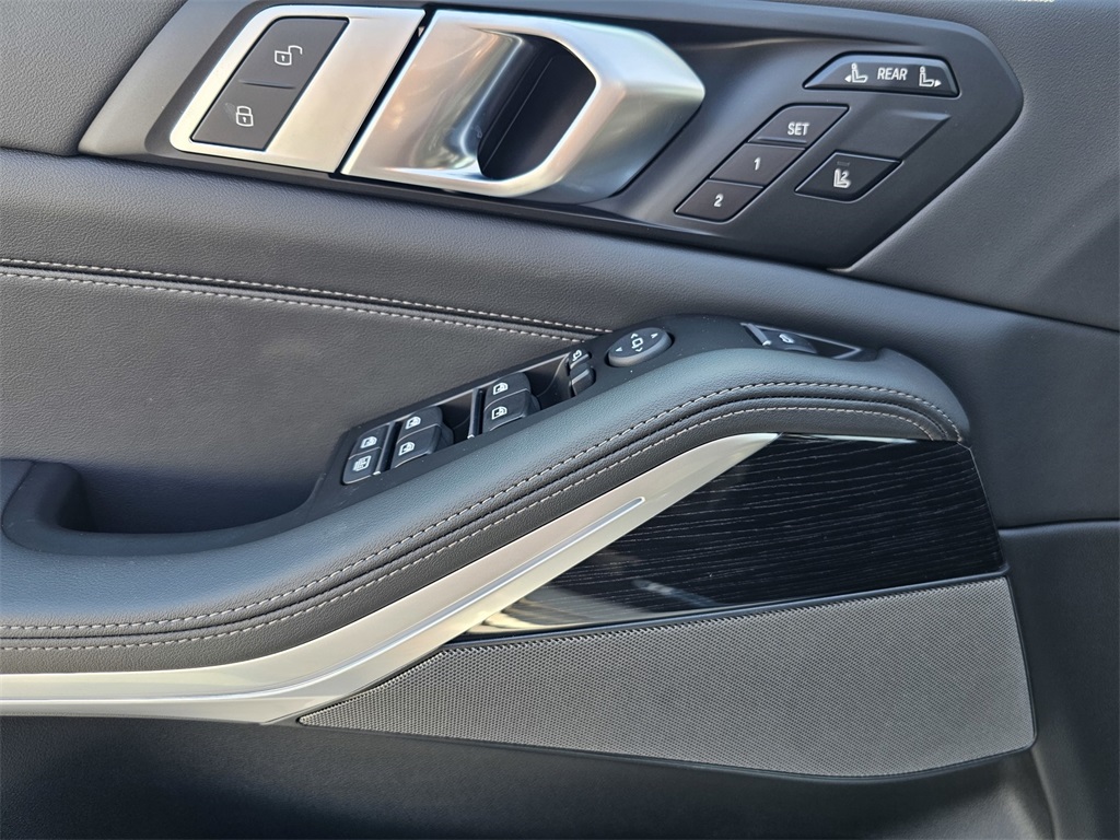 2026 Bmw X7 xDrive40i photo 16
